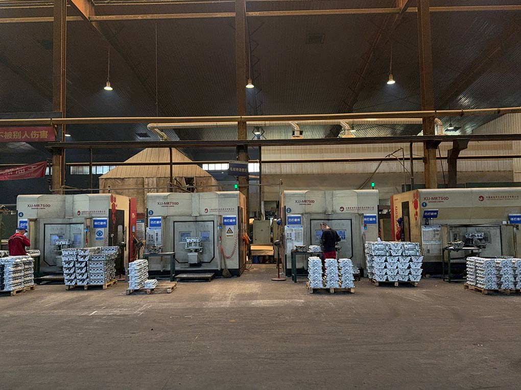 مستقبل صناعة المسابك - التصنيع الذكي باستخدام روبوت الطحن NEVIEW